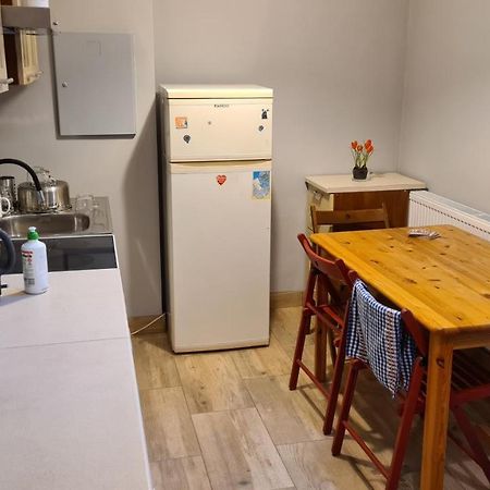 Urocze Apartamenty Na Wsi Goledzinow Exterior photo